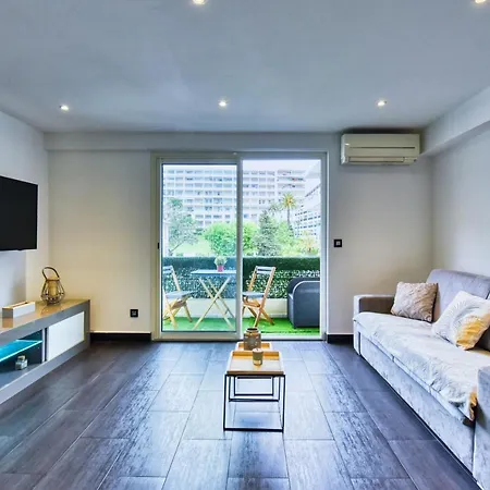 Le Venitia Studio Raffine Avec Balcon Mignon, Pour Votre Sejour A Deux Apartment